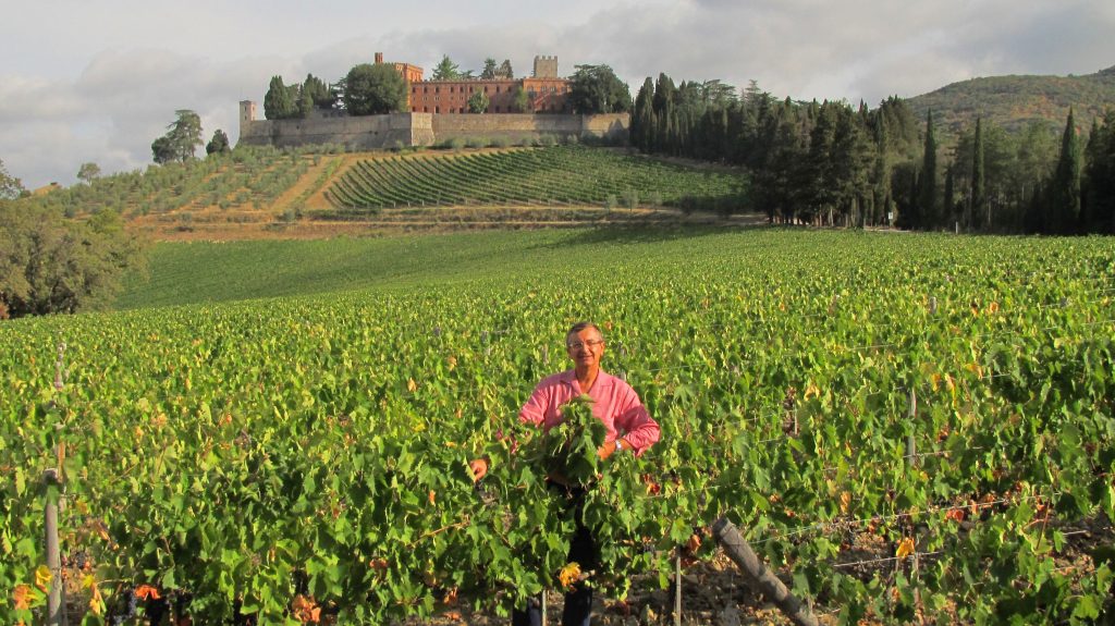 Barone Francesco Ricasoli nella tenuta